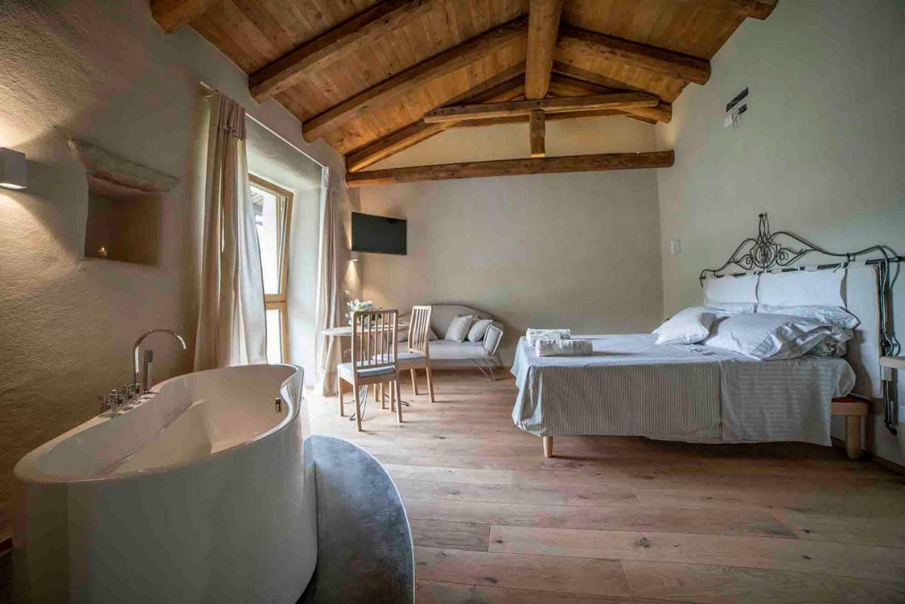 Tenuta Armonia Clavesana Exterior photo
